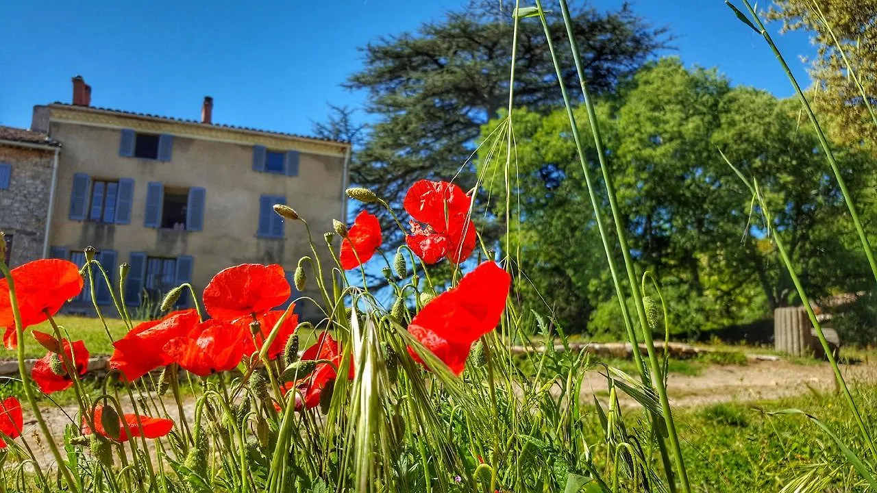 Flassans-sur-Issole Le Domaine Saint Martin B&B 0*,