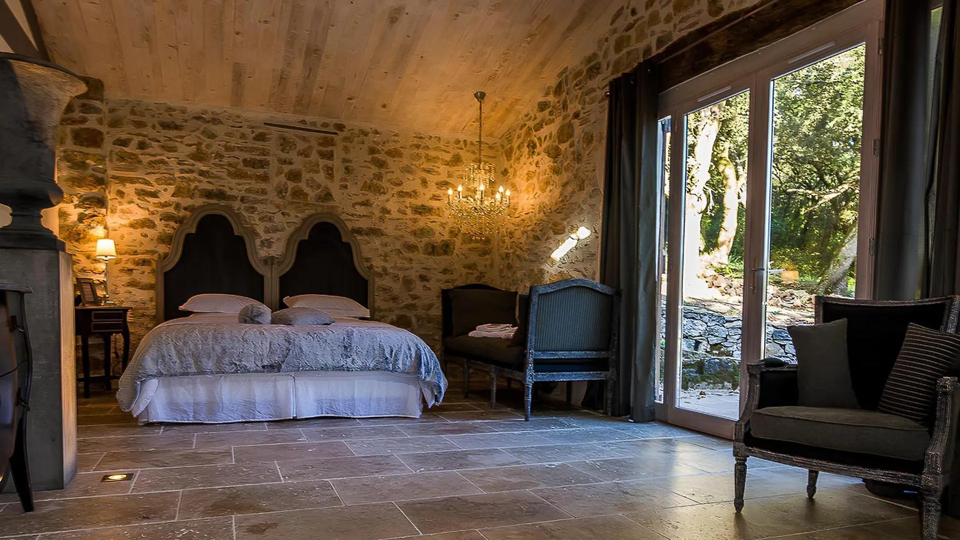 Le Domaine Saint Martin contacts